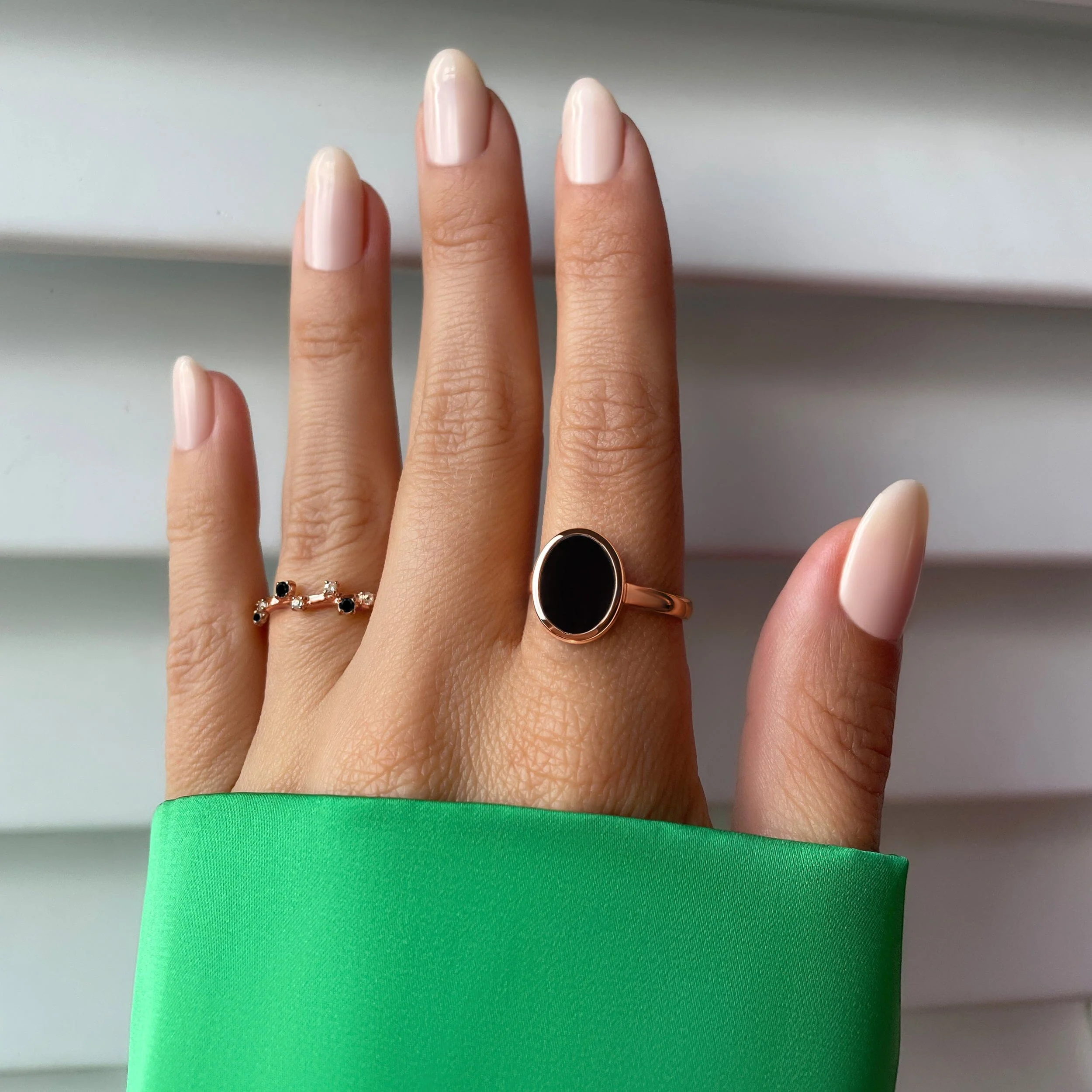 Black Onyx Enfolded Ring & Stardust Band - Image 4
