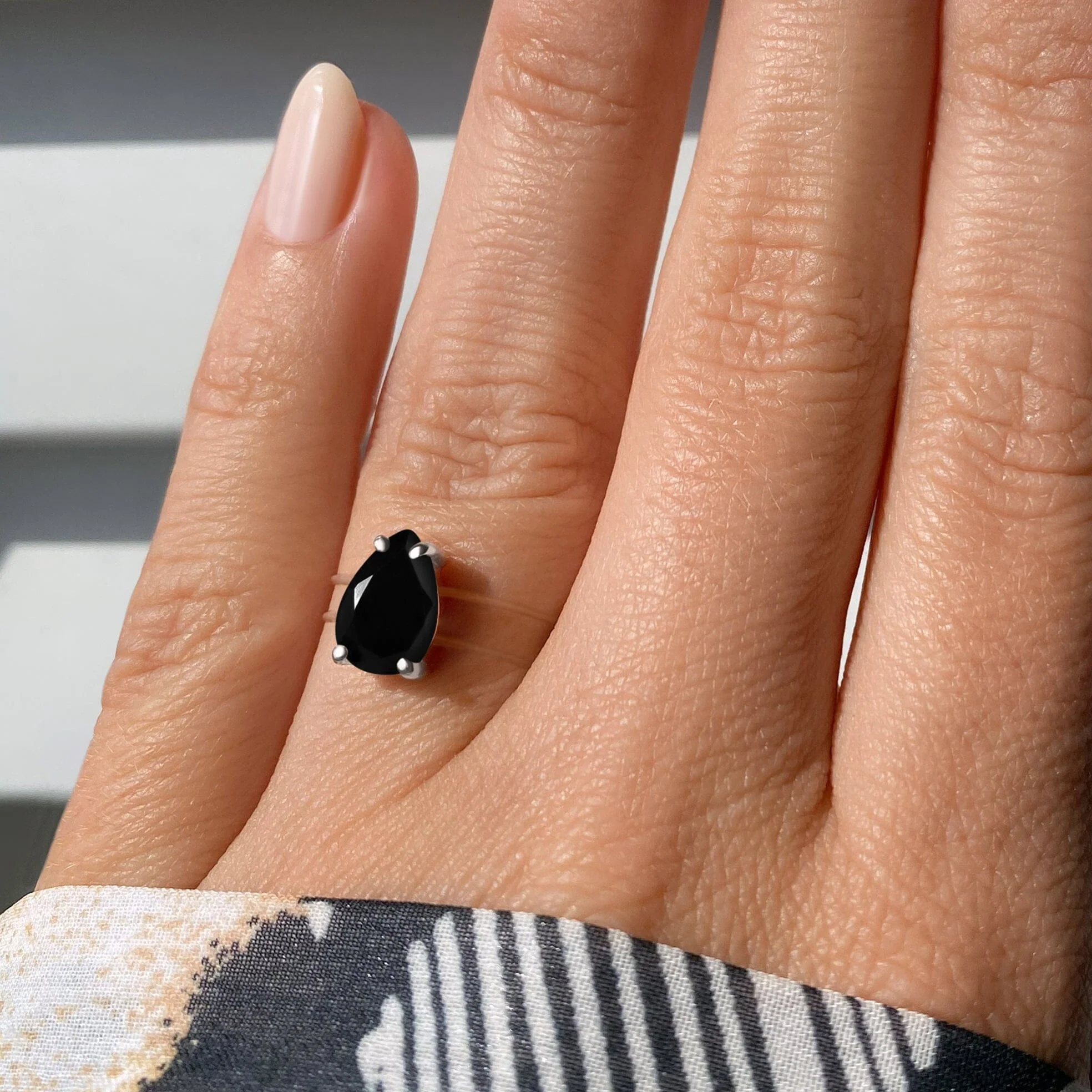 Black Onyx Ring Floating Sway - December Birthstone - Image 2