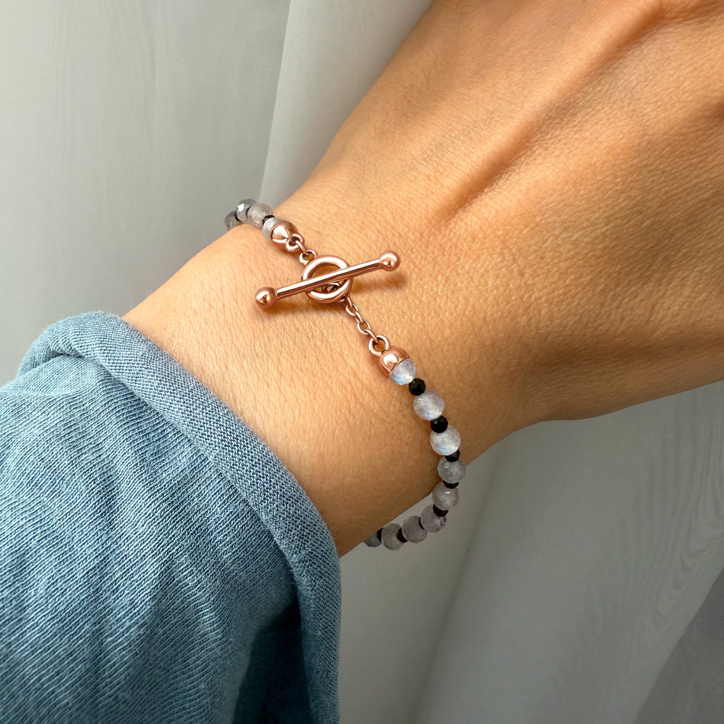 Labradorite Black Spinel T-Lock Beads Bracelet - Power Shield - Image 4