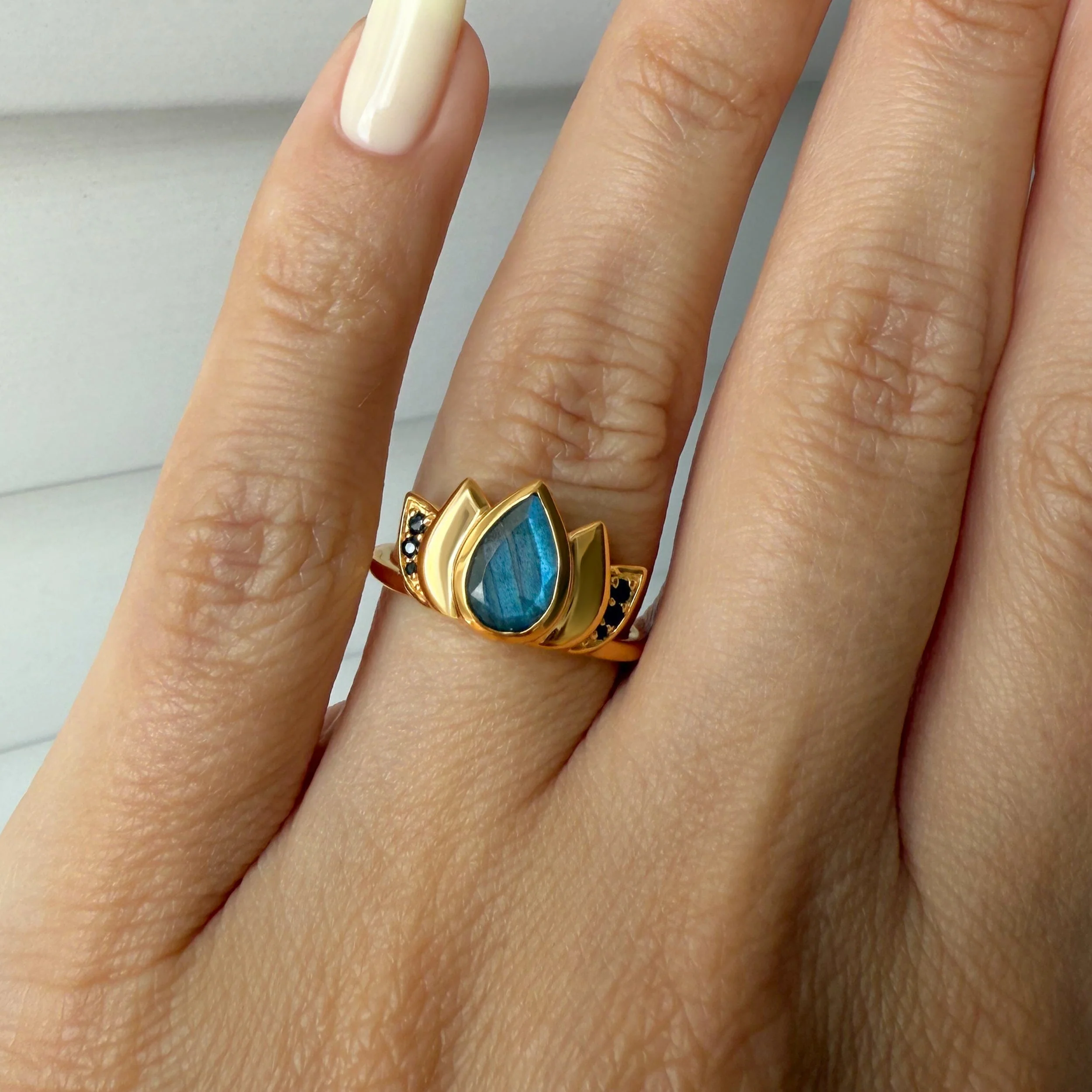 Labradorite Ring - Divine Lotus - Image 6